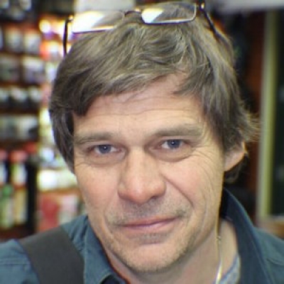 Dr Malcolm Ware